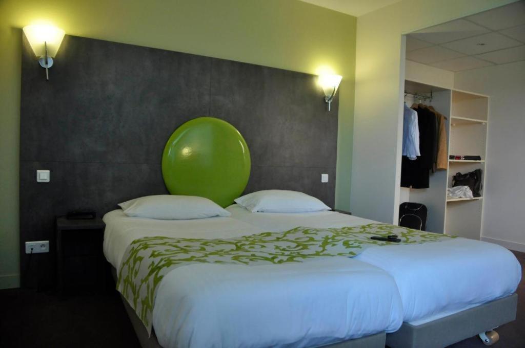 Brit Hotel Confort Alexia - La Souterraine Εξωτερικό φωτογραφία