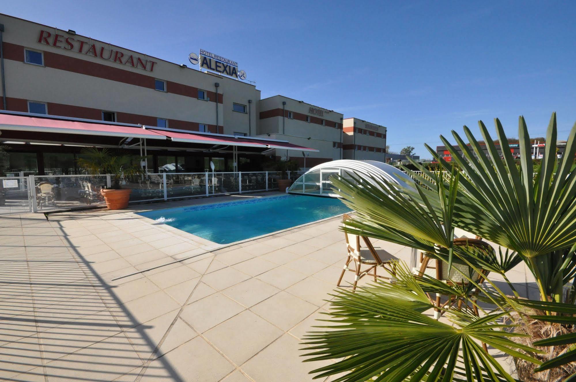 Brit Hotel Confort Alexia - La Souterraine Εξωτερικό φωτογραφία